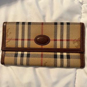 Burberry wallet